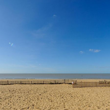 Appartement T2 A 50M De La Plage, Balcon, Wifi, Tout Confort, 4 Pers, Chatelaillon-Plage - Fr-1-535-9 Exterior foto